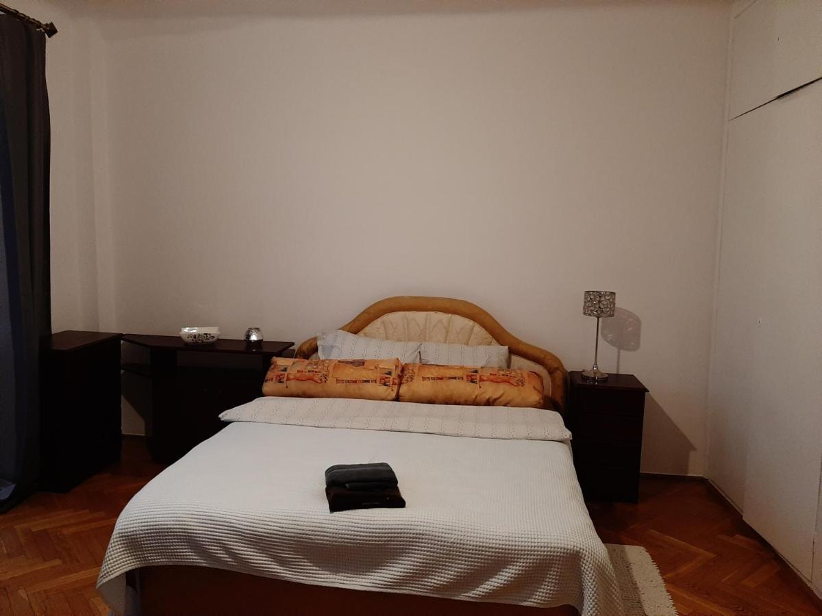Rooms In Centrum Varsavia Esterno foto