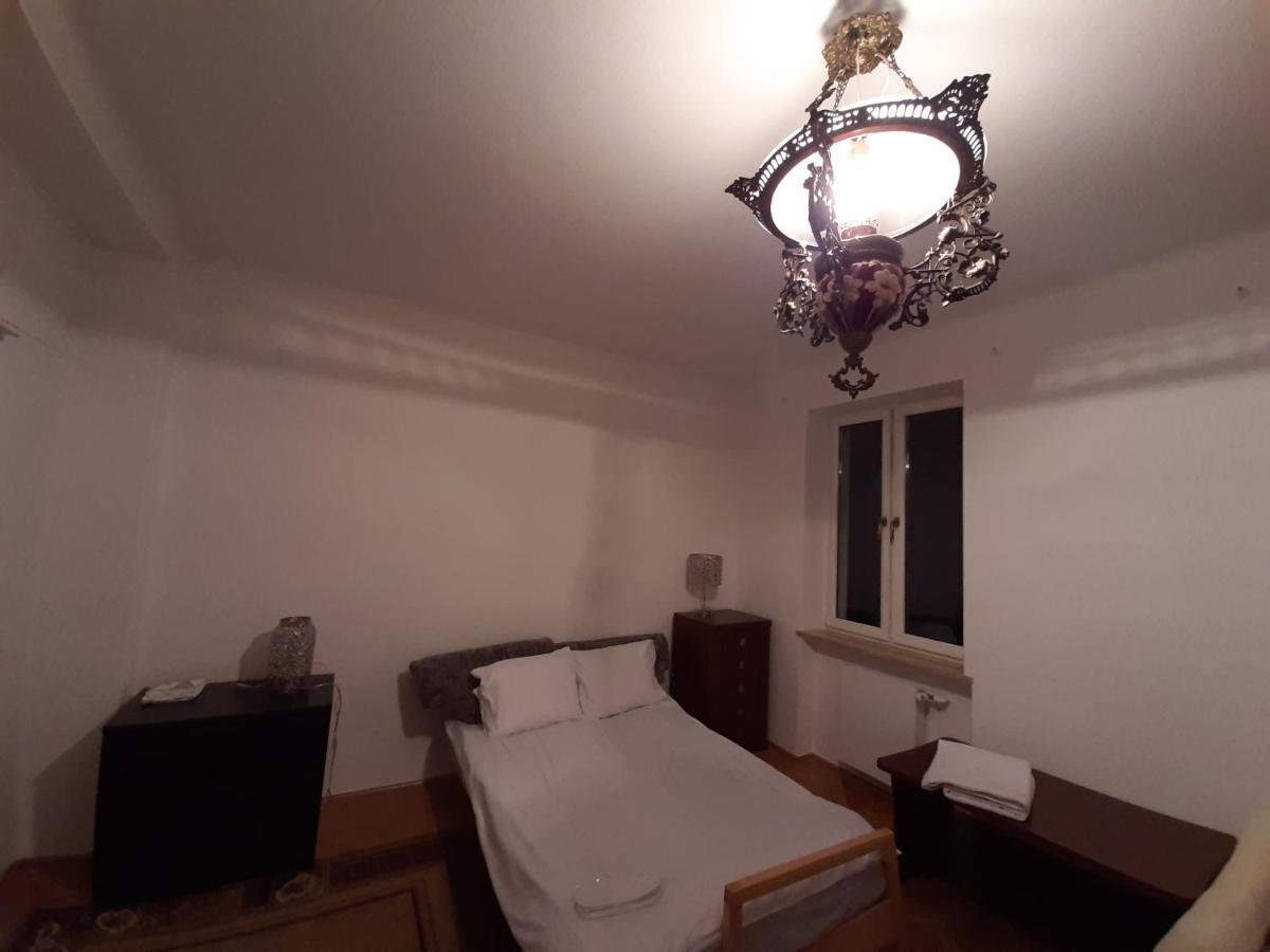 Rooms In Centrum Varsavia Esterno foto